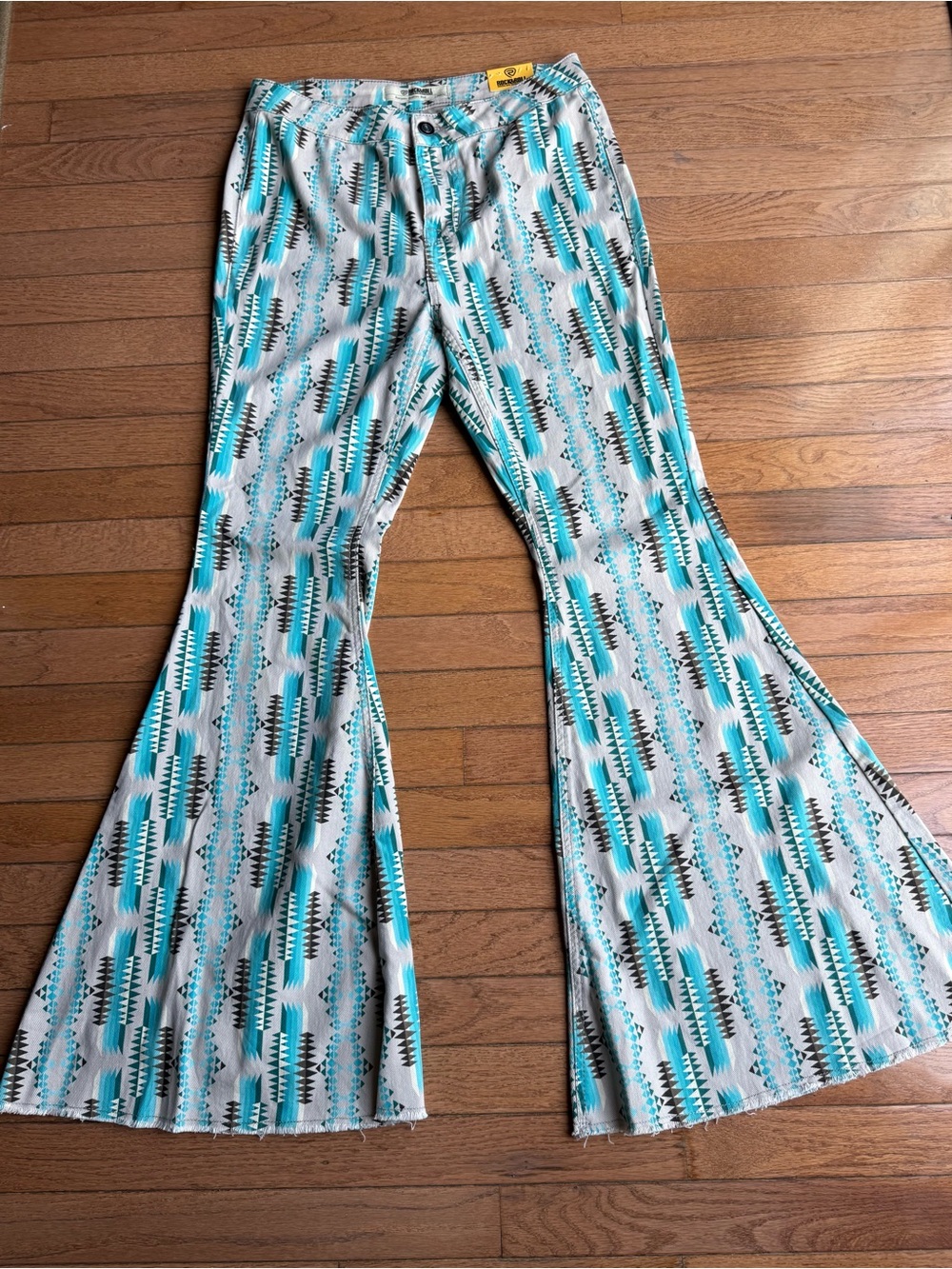 🤠 NWT Rock & Roll Denim High Rise Button Bell Jeans